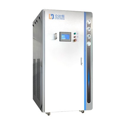 Pequena máquina líquida N2